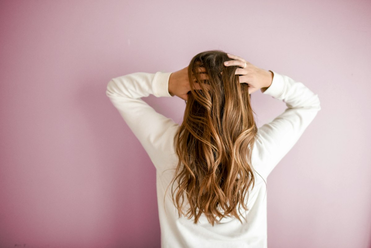 Natural hair growth vitamins and minerals